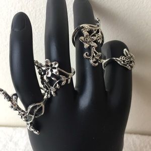 Floral set of rings